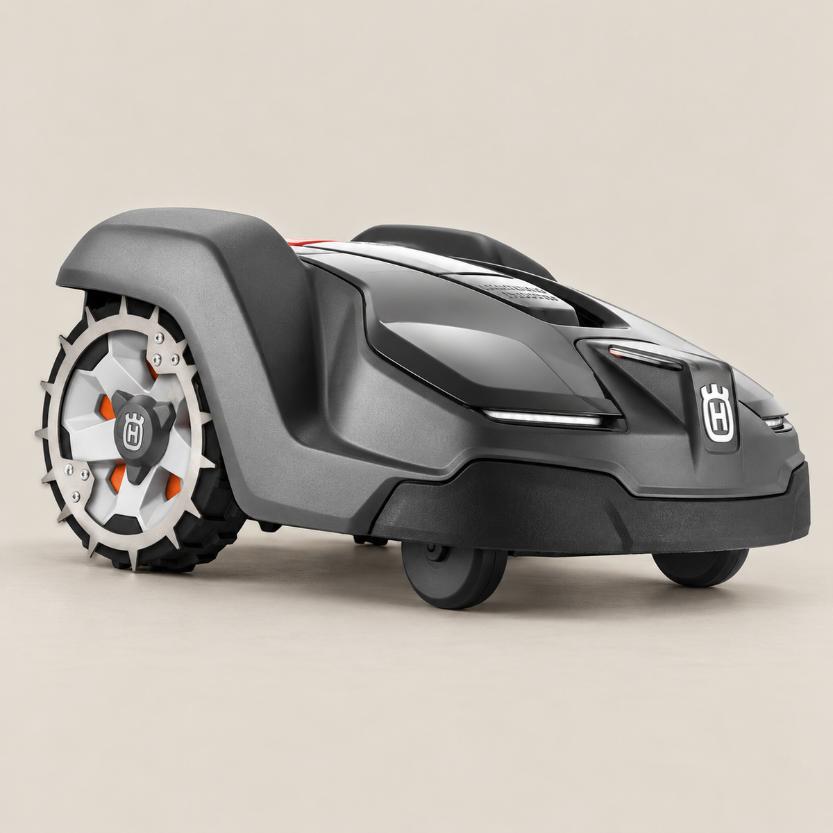 Spikes til Husqvarna Automower 320–450X monteret på robotplæneklipperen